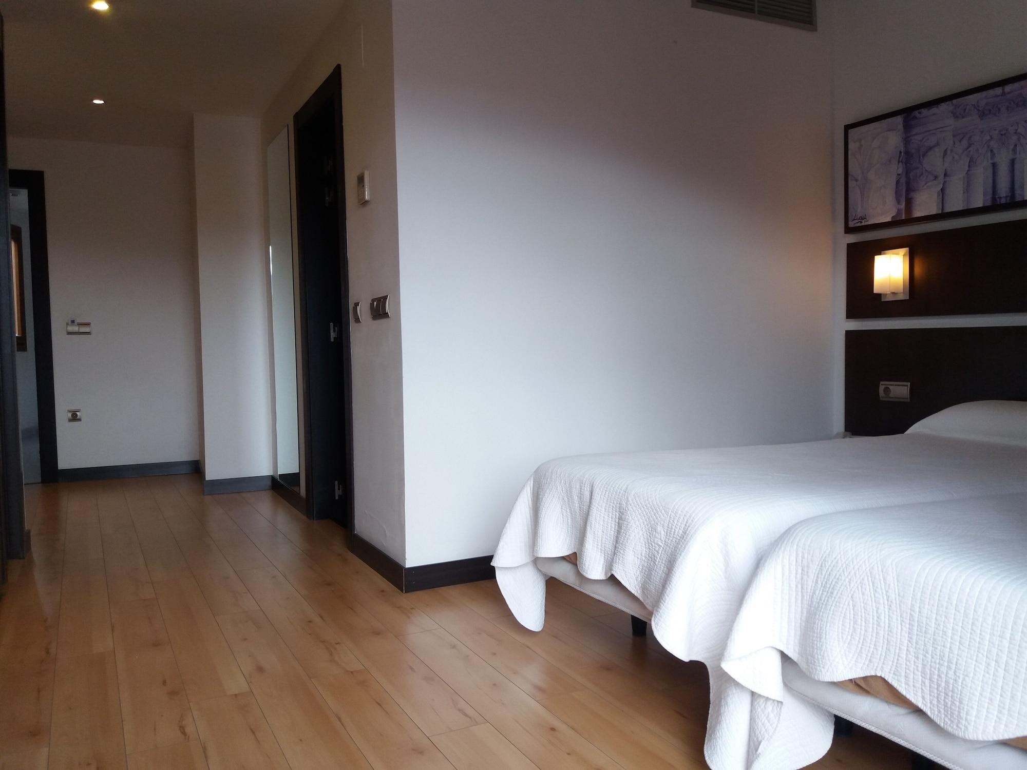 Hotel Rey Sancho Наваррете Экстерьер фото